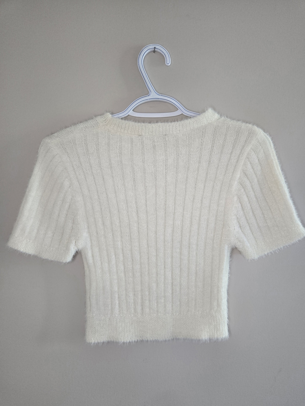 Zara cream ribbed short sleeve fuzzy knit tee, small, new no tags - Picture 3 of 4